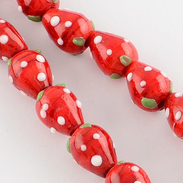 

PandaHall Handmade Lampwork 3D Strawberry Beads, Red, 13~16x11mm, Hole: 2mm Lampwork Fruit Red
