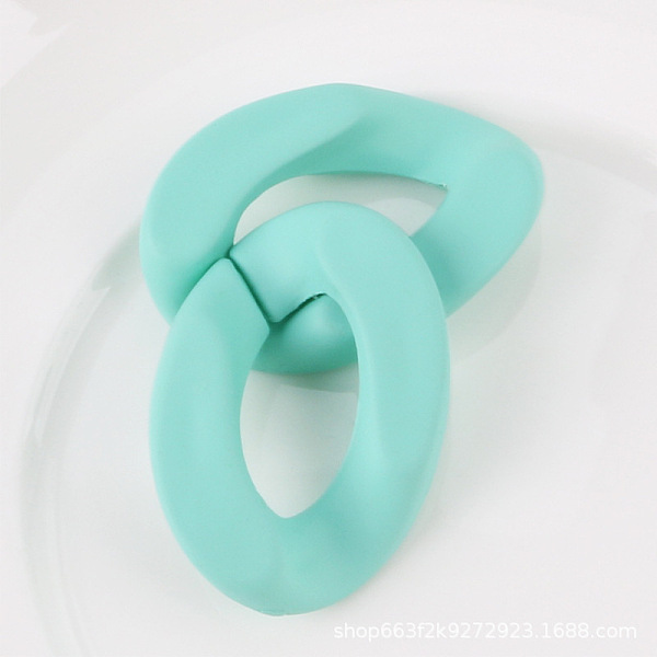 

PandaHall Resin Linking Rings, Quick Link Connectors, for Curb Chains Making, Twist, Turquoise, 30x21x6.3mm Resin Twist Green