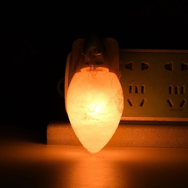 

PandaHall Natural Himalayan Rock Salt Lamp, with Wall Plug-in(European Plug) & 1 Bulb(200W), Teardrop, 95x49.5x125mm Himalayan Salt Teardrop