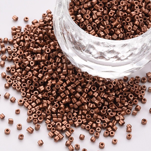 

PandaHall Glass Cylinder Beads, Seed Beads, Metallic Colours, Baking Paint, Round Hole, Sienna, 1.5~2x1~2mm, Hole: 0.8mm, about 8000pcs/bag..., Brown