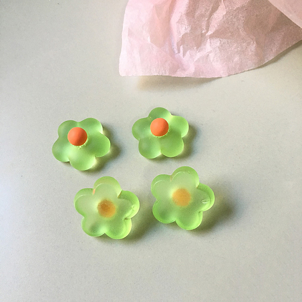 

PandaHall Resin Frosted Cabochons, DIY for Earrings & Bobby pin Accessories, Flower, Green Yellow, 17x17mm Resin Flower