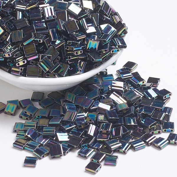

PandaHall MIYUKI TILA Beads, Japanese Seed Beads, 2-Hole, (TL455) Metallic Variegated Blue Iris, 5x5x1.9mm, Hole: 0.8mm, about 118pcs/10g...