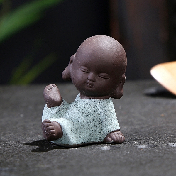 

PandaHall Ceramics Buddhist Monk Statue, for Home Office Feng Shui Ornament, Light Blue, 45x48mm Ceramics Human