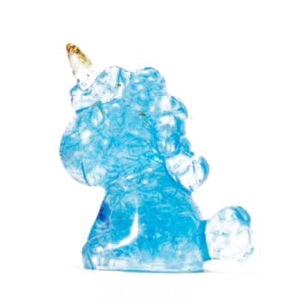 

PandaHall Unicorn Resin Figurines, with Natural Aquamarine Chips inside Statues for Home Office Decorations, 30x45x60mm Aquamarine Unicorn