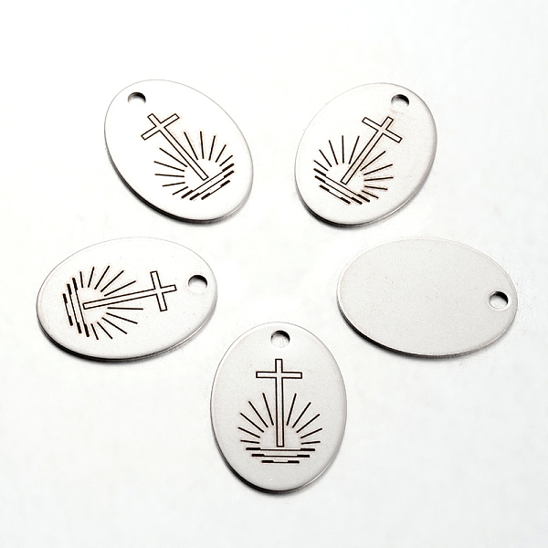 

PandaHall Spray Painted Stainless Steel Pendants, Oval with Cross Pattern, Stainless Steel Color, 30x22x1mm, Hole: 3mm Stainless Steel Oval