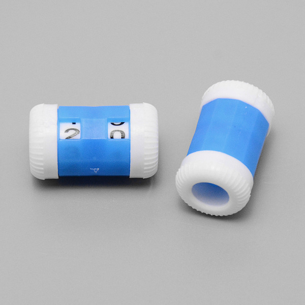 

PandaHall Plastic Knitting Crochet Stitch Marker Row Counter, Finger Digital Counter, Dodger Blue, 2.25x1.35cm Plastic