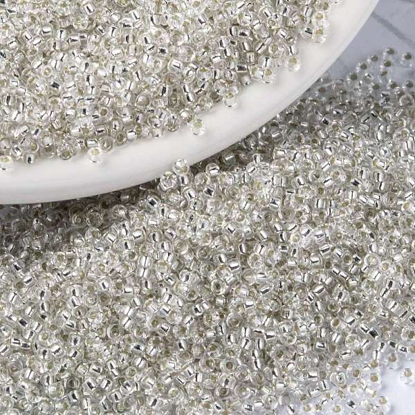 

PandaHall MIYUKI Round Rocailles Beads, Japanese Seed Beads, 15/0, (RR1) Silverlined Crystal, 1.5mm, Hole: 0.7mm, about 5555pcs/10g Glass..., Clear