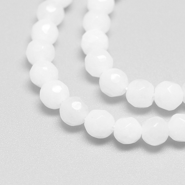 

PandaHall Natural White Jade Bead Strands, Faceted, Round, White, 4mm, Hole: 1mm, about 88~89pcs/strand, 14.37~14.57 inch(36.5~37cm) White...