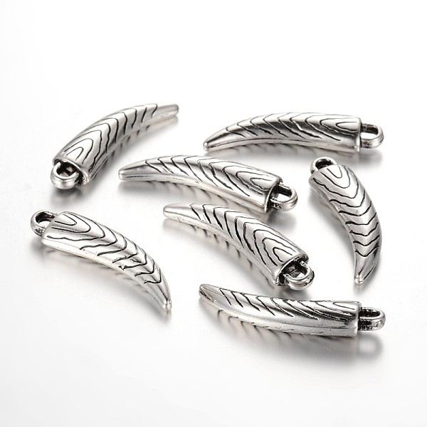 

PandaHall CCB Plastic Pendants, Scabbard/Tusk Shape, Antique Silver, 42x10.5x6mm, Hole: 3.5x3mm Plastic Horn