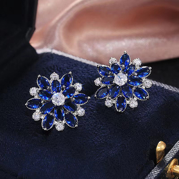 

PandaHall Brass Micro Pave Cubic Zirconia Stud Earrings, Flower, Dark Blue, 20mm Cubic Zirconia Flower