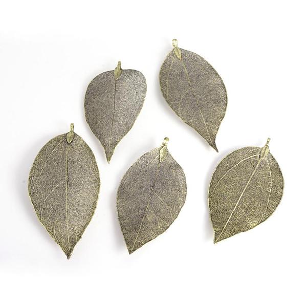 

PandaHall Electroplated Natural Leaf Big Pendants, with Iron Findings, Antique Bronze Plated, 55~85x25~40x1mm, Hole: 3x6mm Iron Leaf