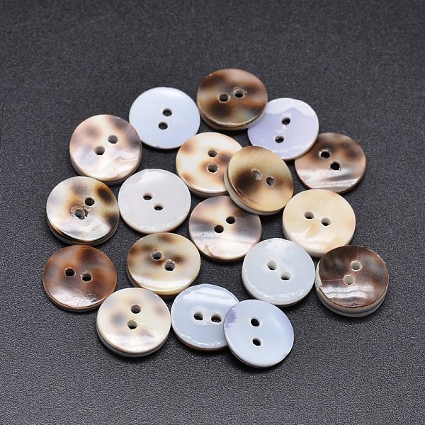

PandaHall 2-Hole Flat Round Shell Buttons, Camel, 12~13x2~3mm, Hole: 1.4mm Shell Flat Round Brown