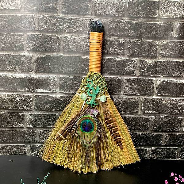 

PandaHall Straw Witch Altar Broom Display Decoration with Raw Natural Fluorite Chips, Tree of Life Peacock Feathers for Altar Ornaments...