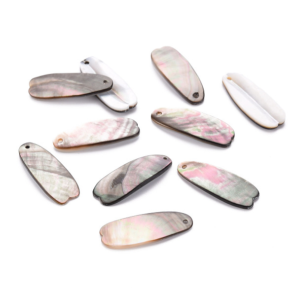 

PandaHall Natural Black Lip Shell Pendants, Melon Seeds, Black, 27~28x10.5x1.5~2.5mm, Hole: 1.2mm Black Lip Shell Food Black