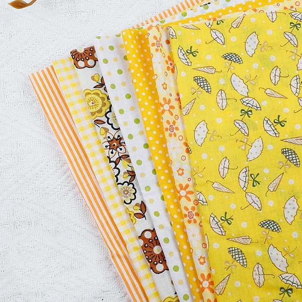 

PandaHall Cotton Fabric, for Patchwork, Sewing Tissue to Patchwork, Square with Flower Pattern, Gold, 25x25cm, 7 sheets/set Cotton Square...