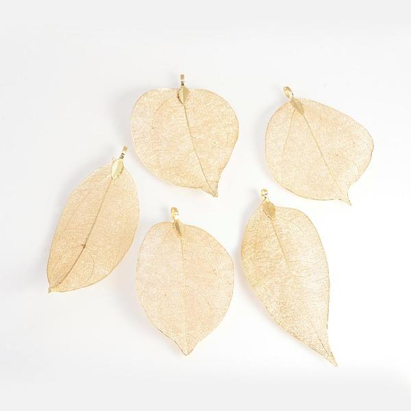 

PandaHall Electroplated Natural Leaf Big Pendants, with Iron Findings, Light Gold Plated, 55~85x25~40x1mm, Hole: 3x6mm Iron Leaf