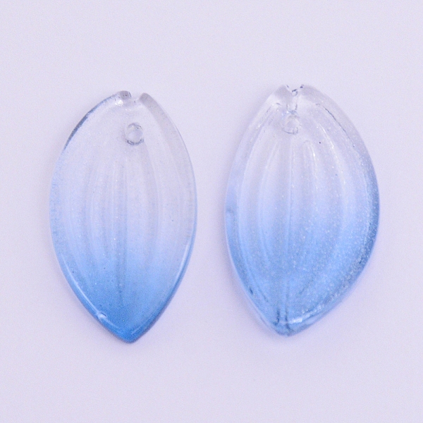 

PandaHall Handmade Lampwork Pendants, Petal, Cornflower Blue, 21x12x3.5mm, Hole: 1.4mm Lampwork Petaline