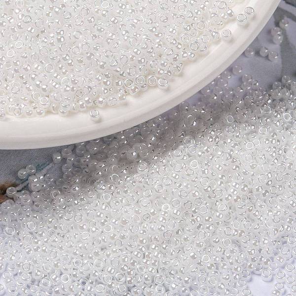 

PandaHall MIYUKI Round Rocailles Beads, Japanese Seed Beads, (RR528) White Pearl Ceylon, 15/0, 1.5mm, Hole: 0.7mm, about 5555pcs/10g Glass...