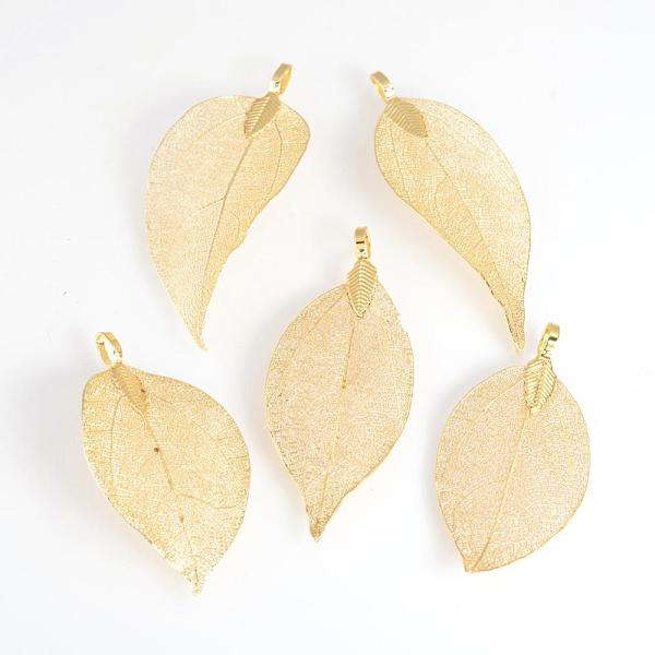 

PandaHall Electroplated Natural Leaf Big Pendants, with Iron Findings, Golden Plated, 50~80x20~35x1mm, Hole: 3x6mm Iron Leaf