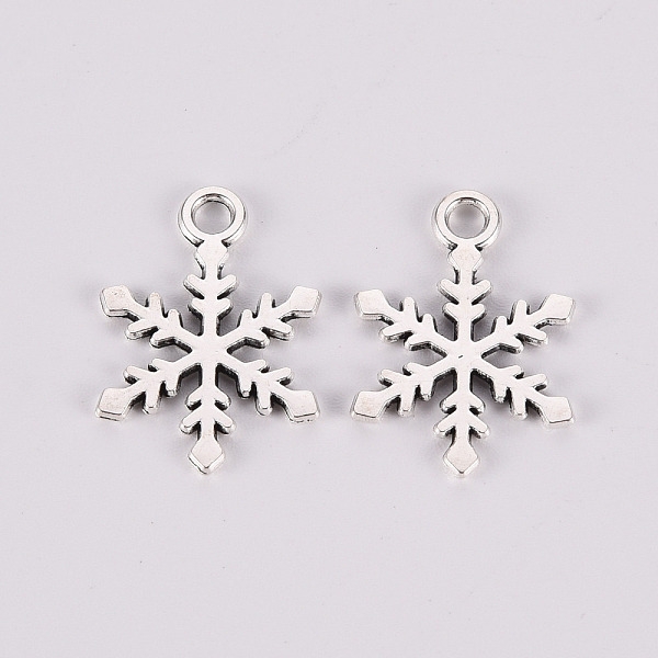 

PandaHall Tibetan Style Alloy Pendants, Lead Free & Cadmium Free, Snowflake, Antique Silver, 18x13x2mm, Hole: 1.5mm, about 780cs/500g Alloy...