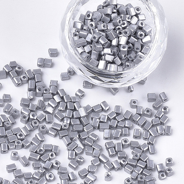 

PandaHall Baking Paint Glass Beads, Cube, Gray, 3~6x2~2.5x2~2.5mm, Hole: 1mm, about 15000pcs/bag Glass Cube Gray