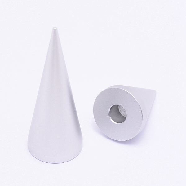 

PandaHall Aluminum Finger Ring Display Holder, Triangle, Silver, 45x29.5mm, hole: 10mm, 79x29mm, hole: 10mm Aluminum Alloy Silver