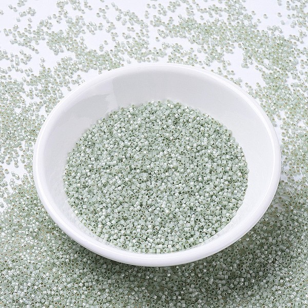 

PandaHall MIYUKI Delica Beads, Cylinder, Japanese Seed Beads, 11/0, (DB1454) Silver Lined Light Moss Opal, 1.3x1.6mm, Hole: 0.8mm, about..., Green