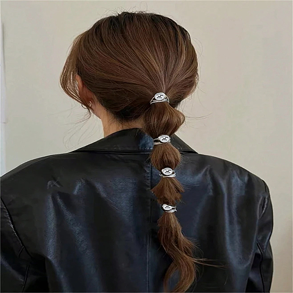 プラスチック製の伸縮性のある紐のヘアアクセサリー6個