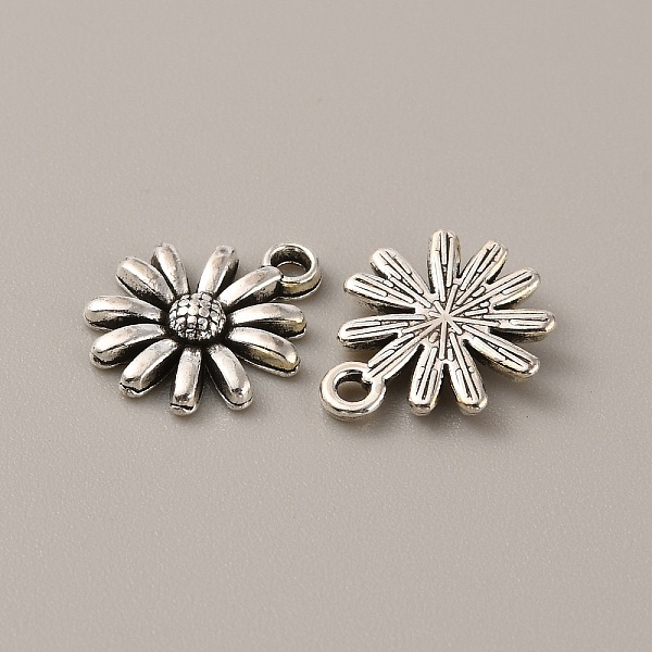 

PandaHall Tibetan Style Alloy Pendants, Antique Silver, Flower Pattern, 14.5x12x2.5mm, Hole: 1.4mm, 10pcs/bag Alloy Flower