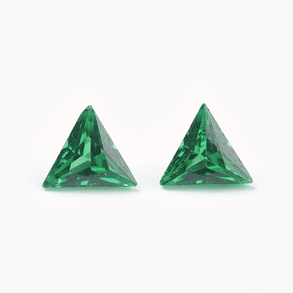 

PandaHall Cubic Zirconia Pointed Back Cabochons, Triangle, Faceted, Green, 5x6x3mm Cubic Zirconia Triangle Green