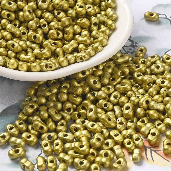 

PandaHall Baking Paint Glass Seed Beads, Peanut, Dark Khaki, 5.5~6x3~3.5x3mm, Hole: 1~1.2mm, about 4000pcs/pound Glass Peanut