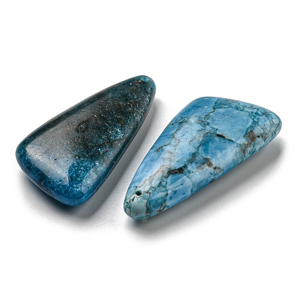 

PandaHall Natural Apatite Pendants, Triangle, 46x21~23x8.5~9mm, Hole: 1.5mm Apatite Triangle