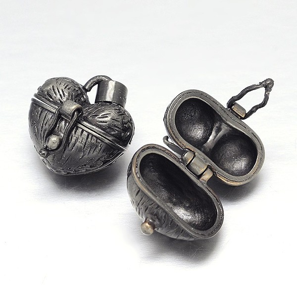 

PandaHall Heart Rack Plating Brass Prayer Box Pendants, Wish Box, Gunmetal, 18x18x15mm, Hole: 5x3mm Brass Heart