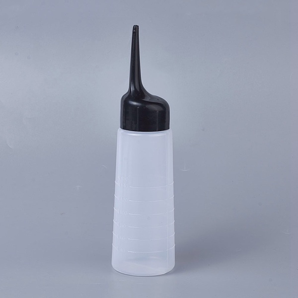 Graduated Plastic Squeezing Bottle
