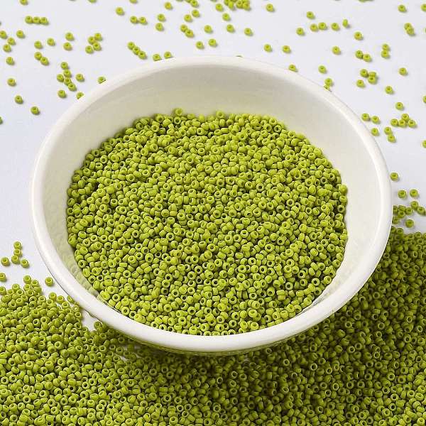

PandaHall MIYUKI Round Rocailles Beads, Japanese Seed Beads, 15/0, (RR2316) Matte Opaque Lime, 1.5mm, Hole: 0.7mm, about 5555pcs/bottle..., Green