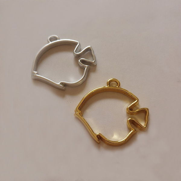 

PandaHall Zinc Alloy Open Back Bezel Pendants, For DIY UV Resin, Epoxy Resin, Pressed Flower Jewelry, Fish, Golden, 29x30x2.5mm Alloy Fish