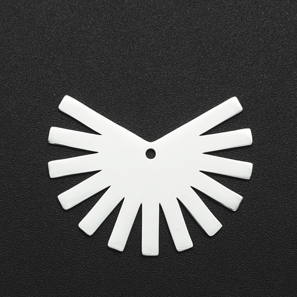 

PandaHall 201 Stainless Steel Pendants, Laser Cut, Fan, Stainless Steel Color, 25.5x33x1mm, Hole: 1.6mm 201 Stainless Steel Fan