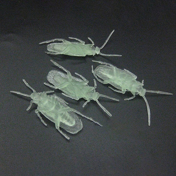 Glow In The Dark Plastic Roachs