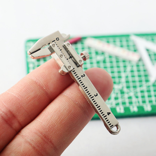 

PandaHall Alloy Miniature Vernier Caliper, for Dollhouse Accessories, Pretending Prop Decorations, Platinum, 52x24x4mm Alloy