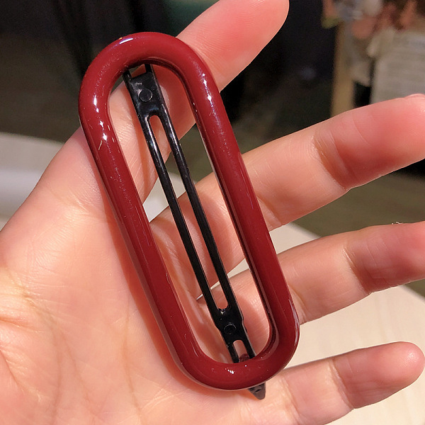 

PandaHall Acrylic Hair Barrettes, Frog Buckle Hairpin for Women, Girls, Rounded Rectangle, Dark Red, 89x27mm Acrylic