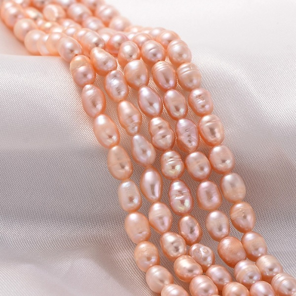 

PandaHall Natural Cultured Freshwater Pearl Beads Strands, Rice, Natural Color, Pearl Pink, 4~5x4~7mm, Hole: 0.8mm Pearl Rice