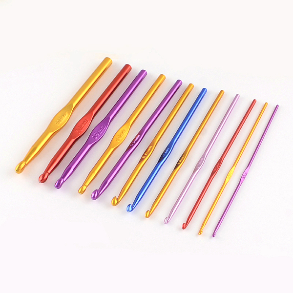 Random Single Color Aluminum Crochet Hooks