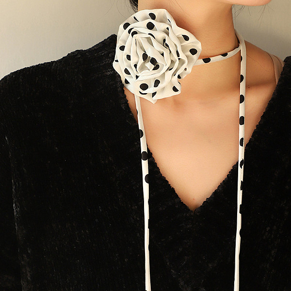 

PandaHall Polka Dot Pattern Fabric Rose Tie Choker Necklaces for Women, Adjustable Jewelry for Birthday Wedding Party, White...