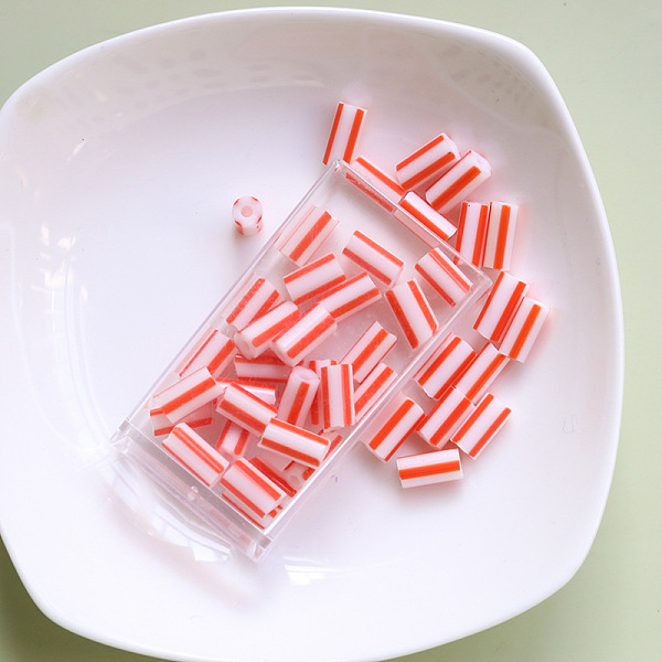 10Pcs Acrylic Beads - image
