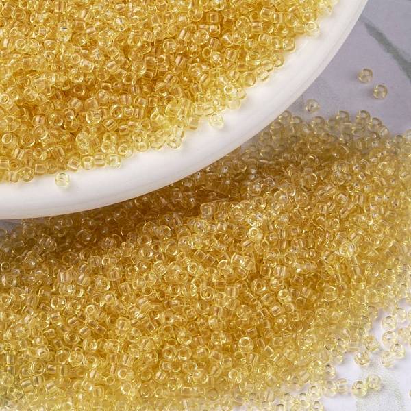 

PandaHall MIYUKI Round Rocailles Beads, Japanese Seed Beads, (RR132L) Transparent Light Topaz, 15/0, 1.5mm, Hole: 0.7mm, about..., Brown