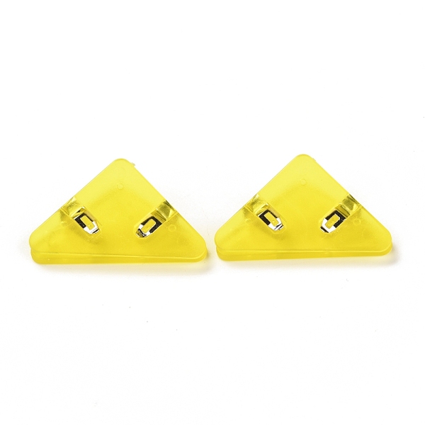 

PandaHall Triangle Shaped Plastic Clips, for Office School Supplies, Yellow, 31x52x19mm Plastic Yellow