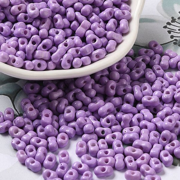 

PandaHall Baking Paint Glass Seed Beads, Peanut, Lilac, 5.5~6x3~3.5x3mm, Hole: 1~1.2mm, about 4000pcs/pound Glass Peanut Purple