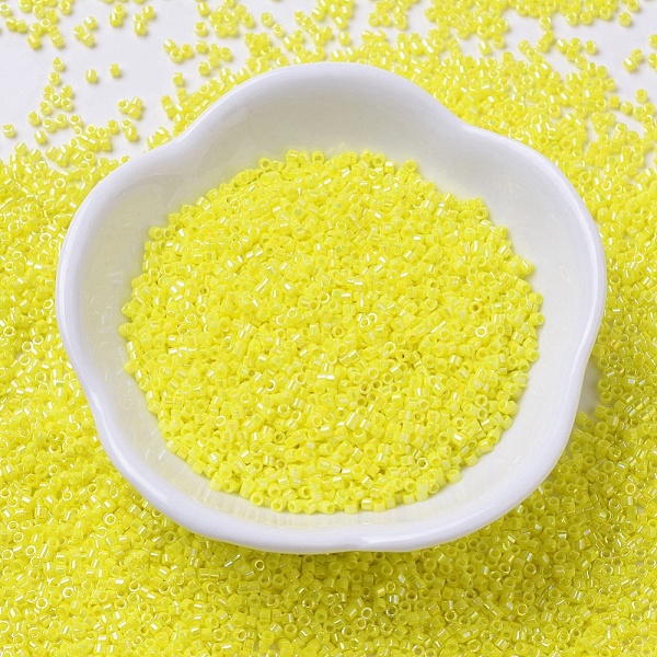 

PandaHall MIYUKI Delica Beads, Cylinder, Japanese Seed Beads, 11/0, (DB0160) Opaque Yellow AB, 1.3x1.6mm, Hole: 0.8mm, about 2000pcs/10g...