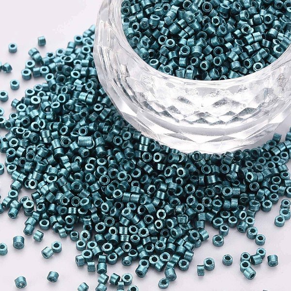 

PandaHall Glass Cylinder Beads, Seed Beads, Metallic Colours, Baking Paint, Round Hole, Teal, 1.5~2x1~2mm, Hole: 0.8mm, about 8000pcs/bag..., Cyan