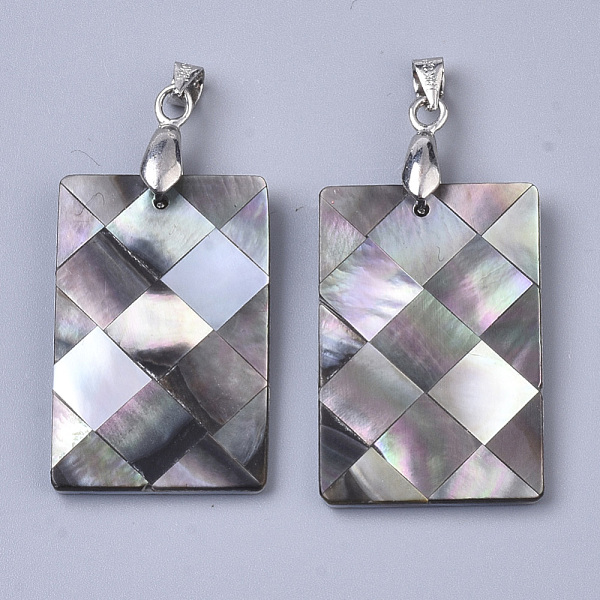 

PandaHall Single-Sided Natural Black Lip Shell and White Shell Pendants, with Platinum Plated Random Brass Pendant Bails and Freshwater...